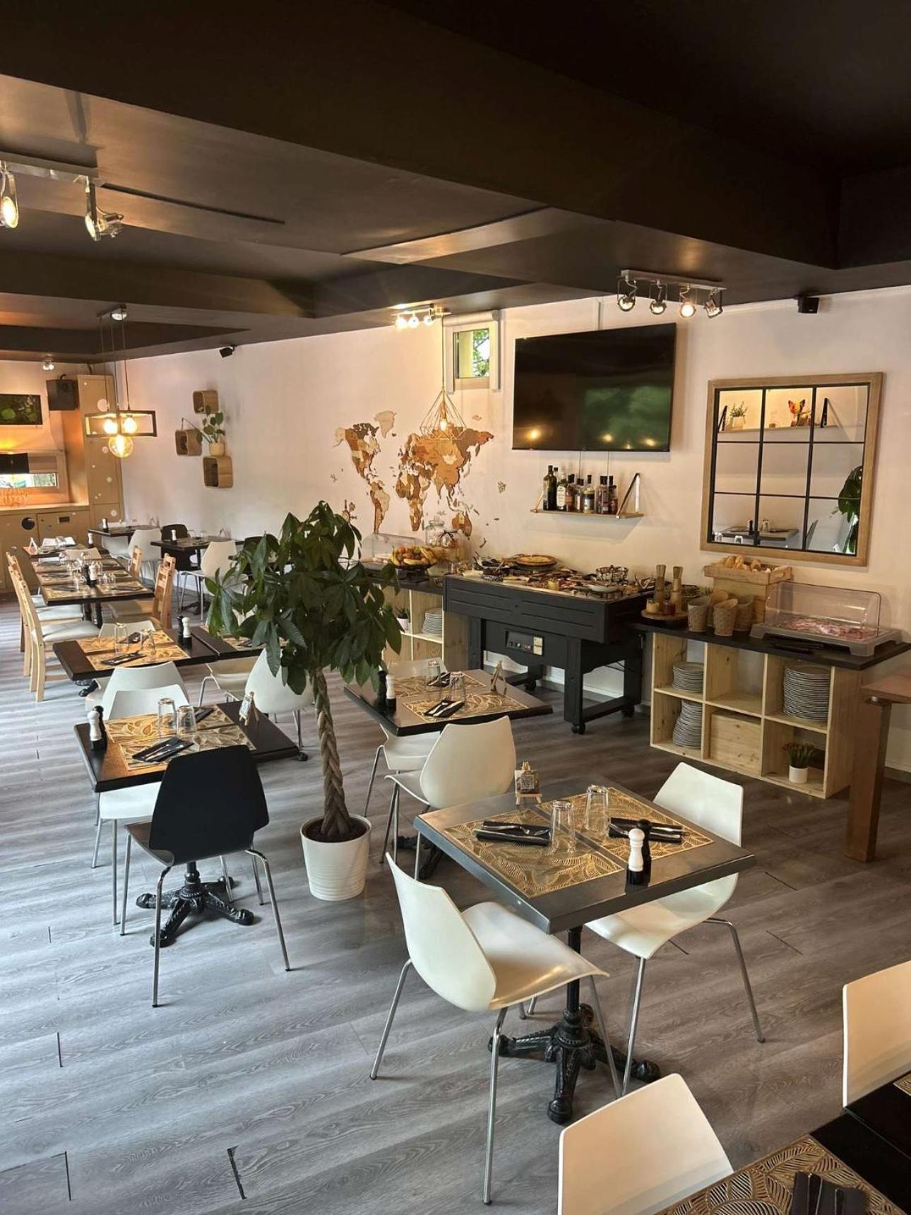 Standing Hotel Suites By Actisource Roissy-en-France Zewnętrze zdjęcie