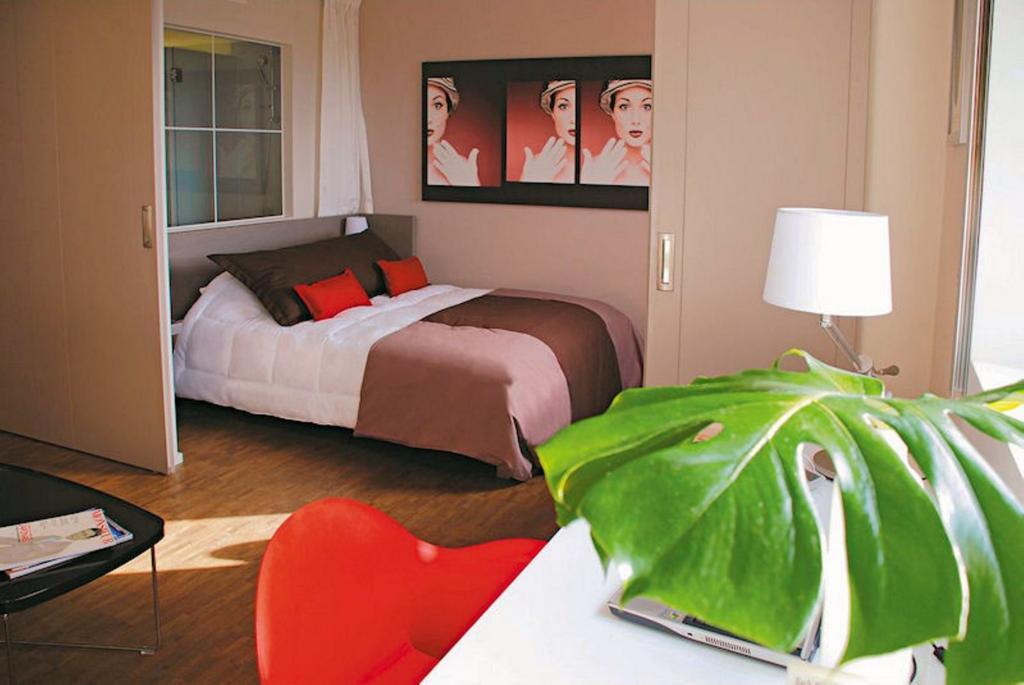 Standing Hotel Suites By Actisource Roissy-en-France Pokój zdjęcie